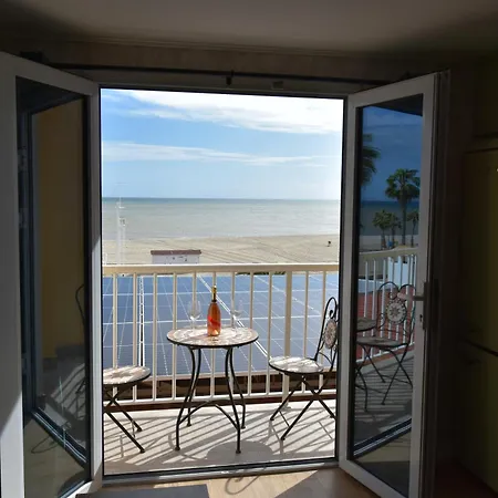 Playa Апартаменты